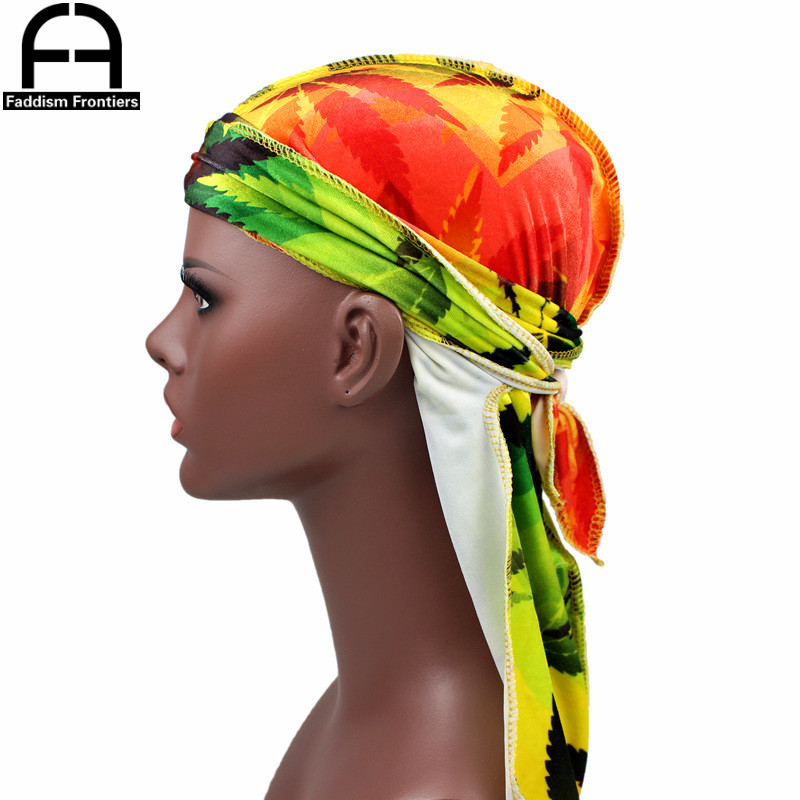 قسط الرجال يترك طباعة المخملية - مراجعة Men'S Accessories Premium وسعره