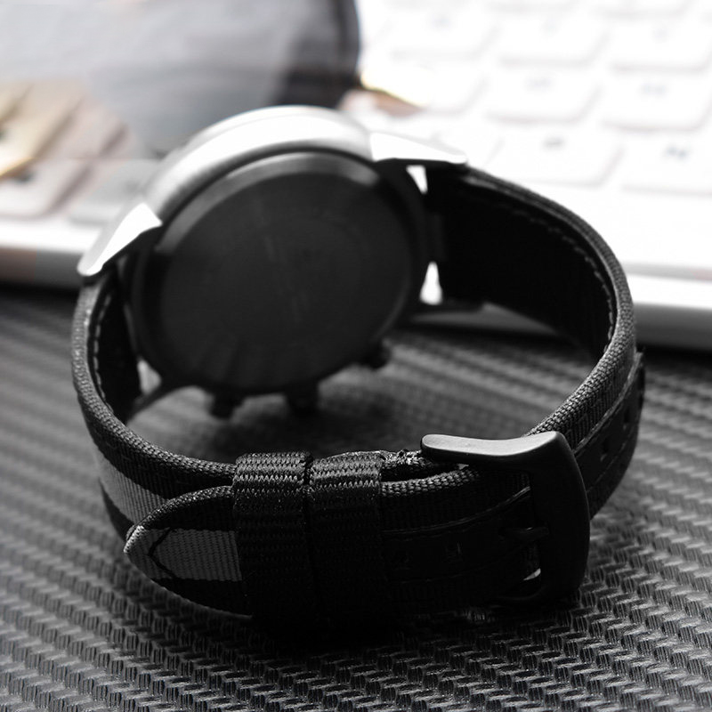 حزام ساعة من النايلون لسلسلة أ - مراجعة Men'S Accessories Armani وسعره